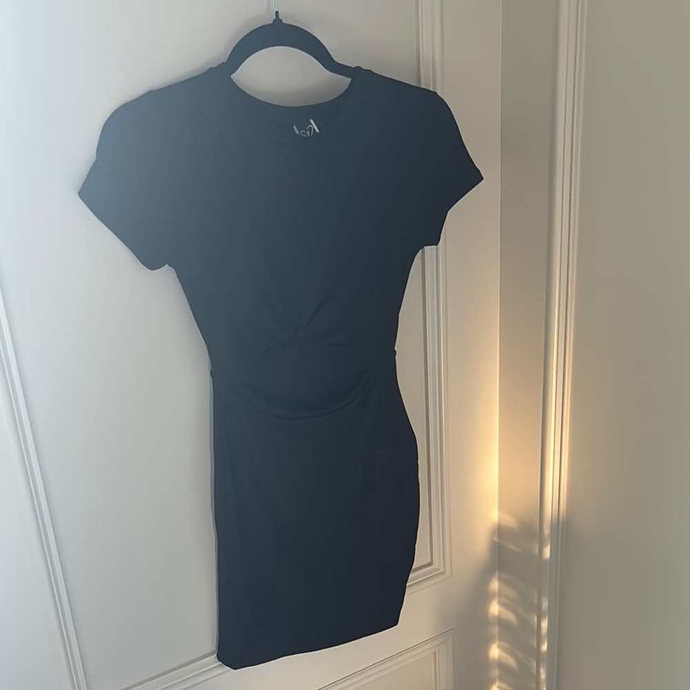 Windsor Gray Bodycon Mini Dress Crew Neck Short Sleeve